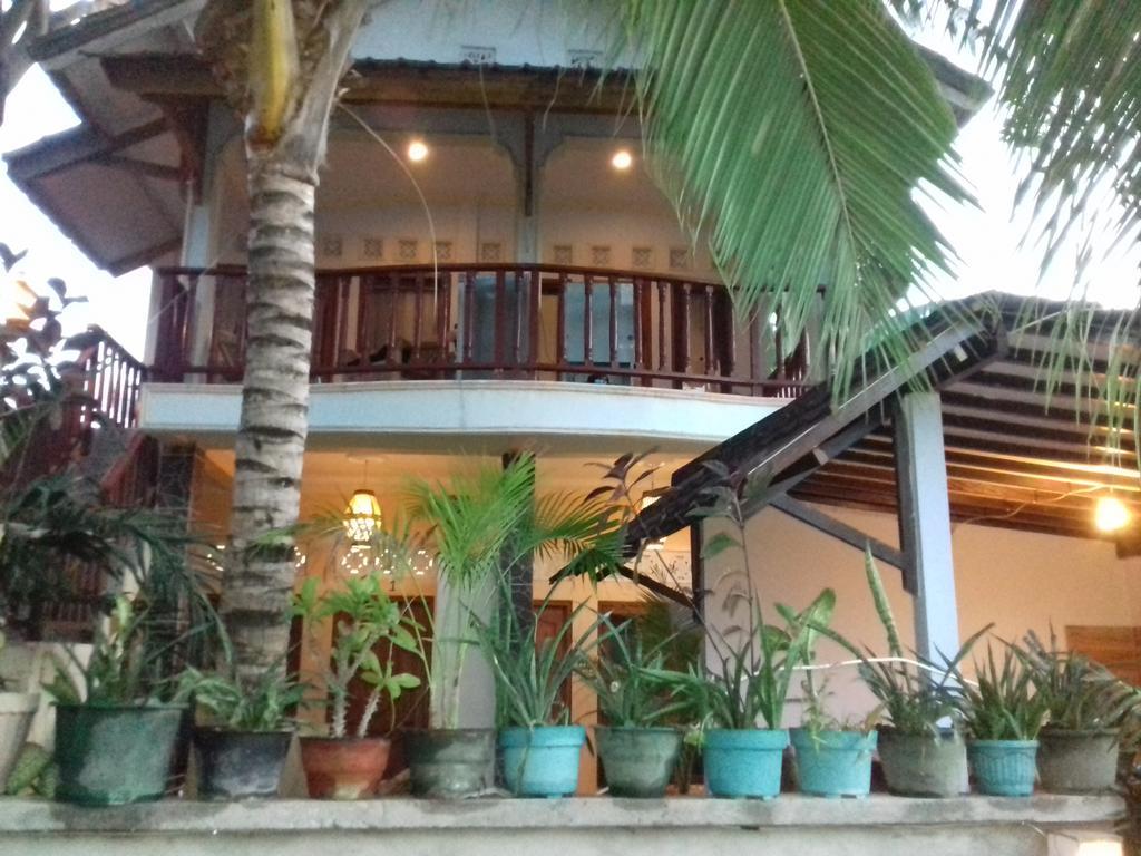 Mangga Homestay Gili Air Exteriör bild